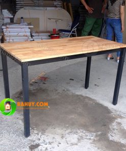 Thanh lý bàn làm việc chân sắt BNV3CS